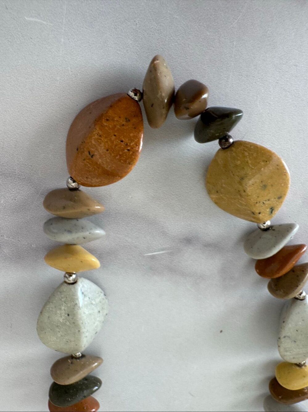 Vintage faux gemstone  single strand necklace costume fashion jewelry